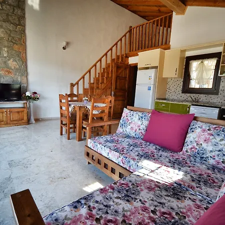 Kay2500 Ferah1 2 Bedrooms וילה אולודניץ